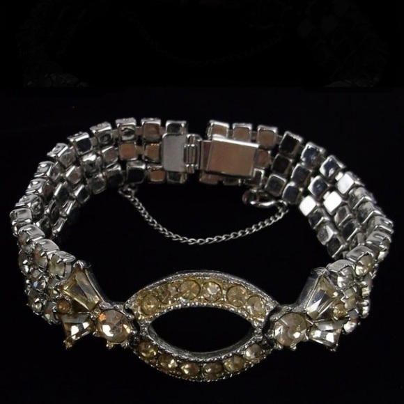 1940s Designer High End Quality Rhinestone Bracelet 7” - Picture 1 of 5